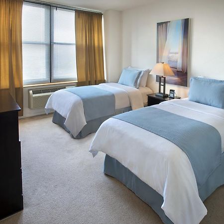 Grove Pointe - A Premier Furnished Apartment เจอร์ซีย์ซิตี้ ภายนอก รูปภาพ